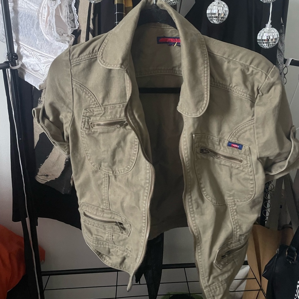 GREEN ARMY ZIP UP